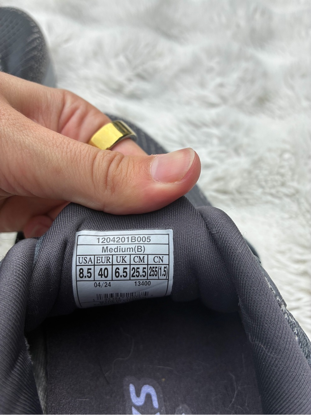 Brooks Women's Ghost Max 2 Running Sneakers - Picture 7 of 9